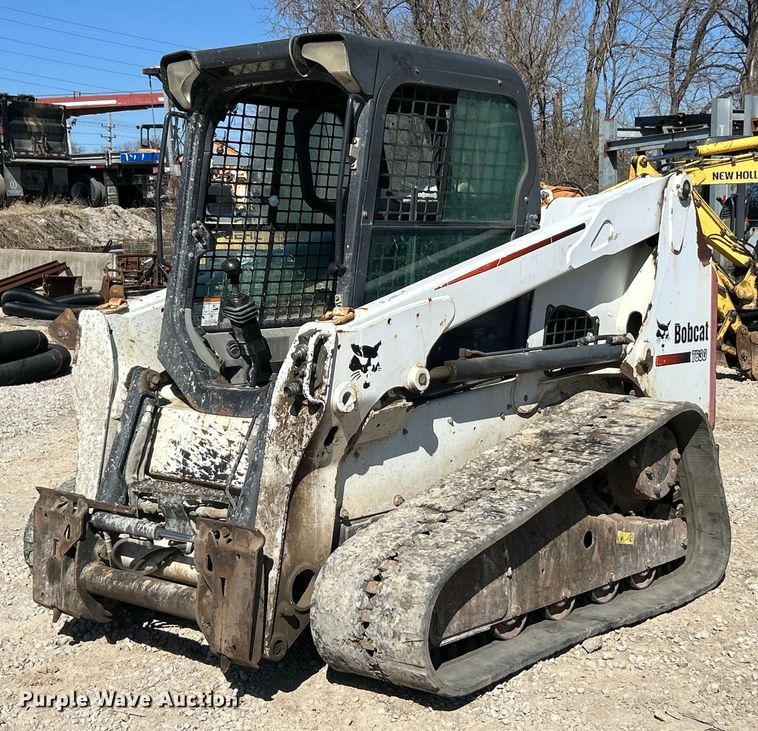 2012 Bobcat T630 tracked skid steer loader - EK2726