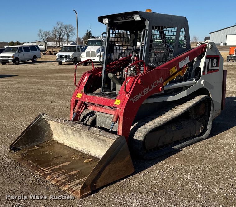 2018 Takeuchi TL8 tracked skid steer loader - EM3590