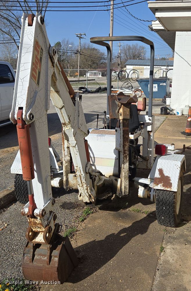 Dig-It 158 towable backhoe - EN3553