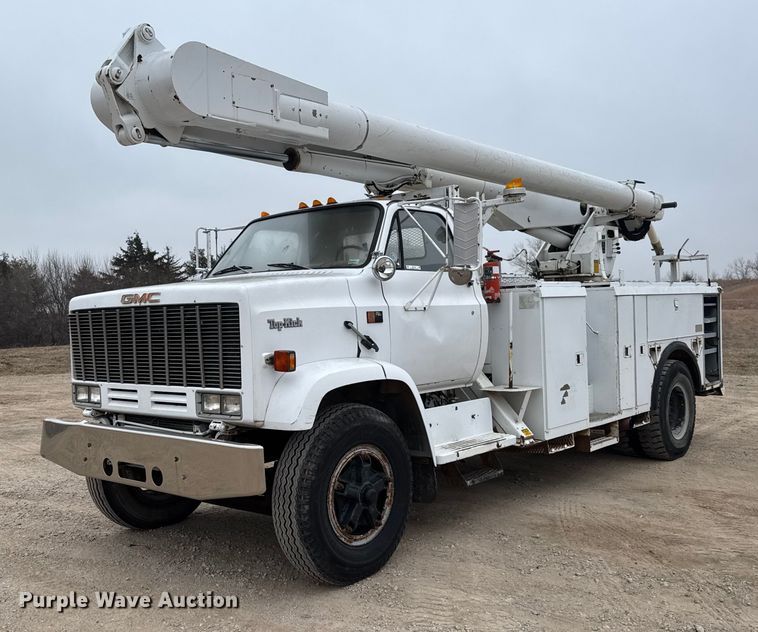 1987 GMC C7000 bucket truck - EQ1132