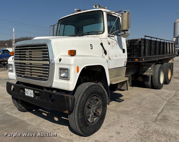 1997 Ford LT8000 dump flatbed truck - LD9376