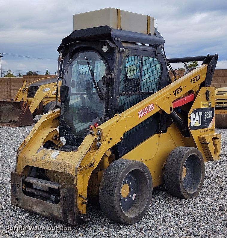 2017 Caterpillar 262D skid steer loader - YA0341