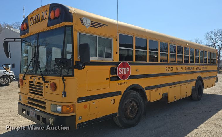 2005 IC Corporation PB20500 school bus - DW3100