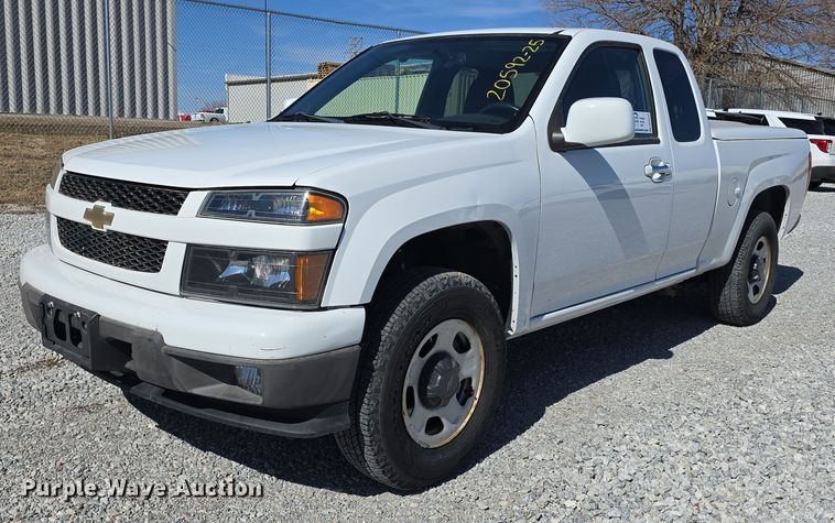2012 Chevrolet Colorado Ext. Cab pickup truck - DW3208