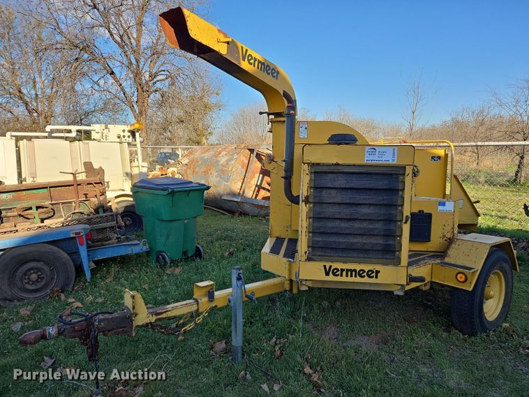 2000 Vermeer BC1250A wood chipper - DW8616
