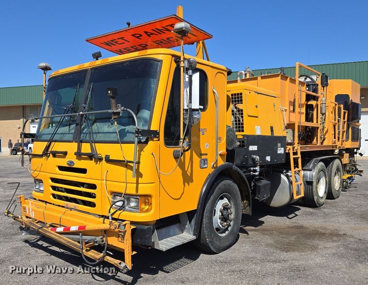2003 Sterling Condor paint striper truck - EJ7340