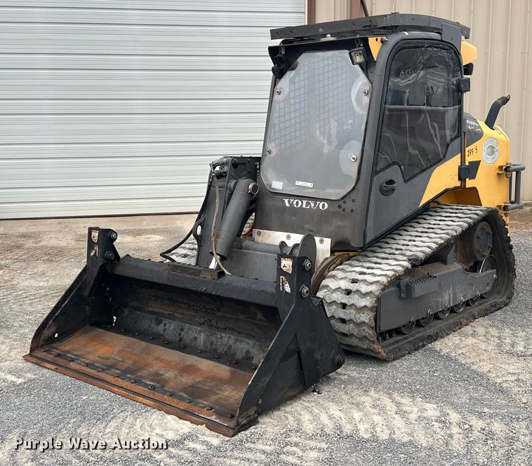 2016 Volvo MCT135C T4 tracked skid steer loader - EK0500