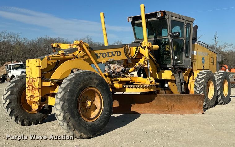 2005 Volvo G720B motor grader - EK0547