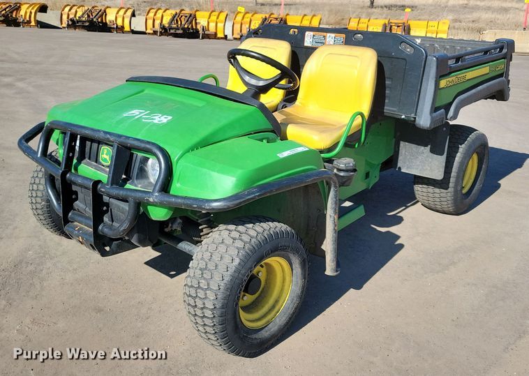 2014 John Deere  Gator TX utility vehicle - NB9919