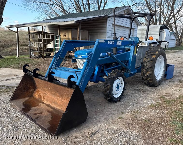 1985 Ford 2110 MFWD tractor - DM5633