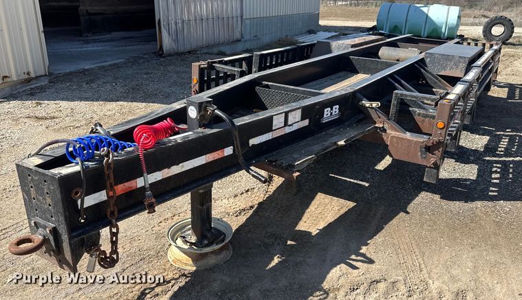 2005 Behnke sprayer trailer - EQ1195