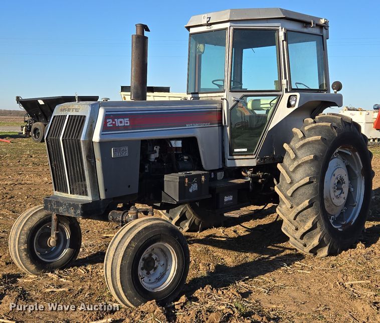 1976 White 2-105 tractor - EQ6927