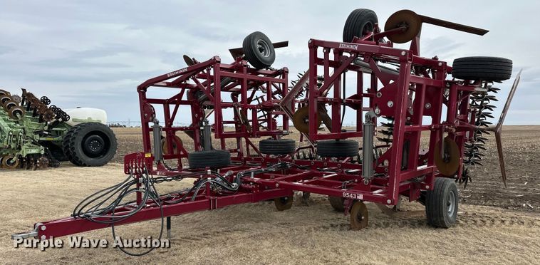 2022 Premier Tillage Minimizer 9543 sweep plow - ER8821