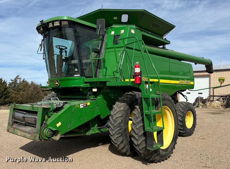 2003 John Deere 9750 STS combine - ER8919