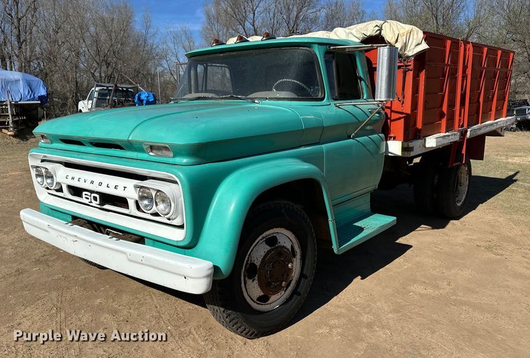 1961 Chevrolet 60 dump flatbed truck - ER8933