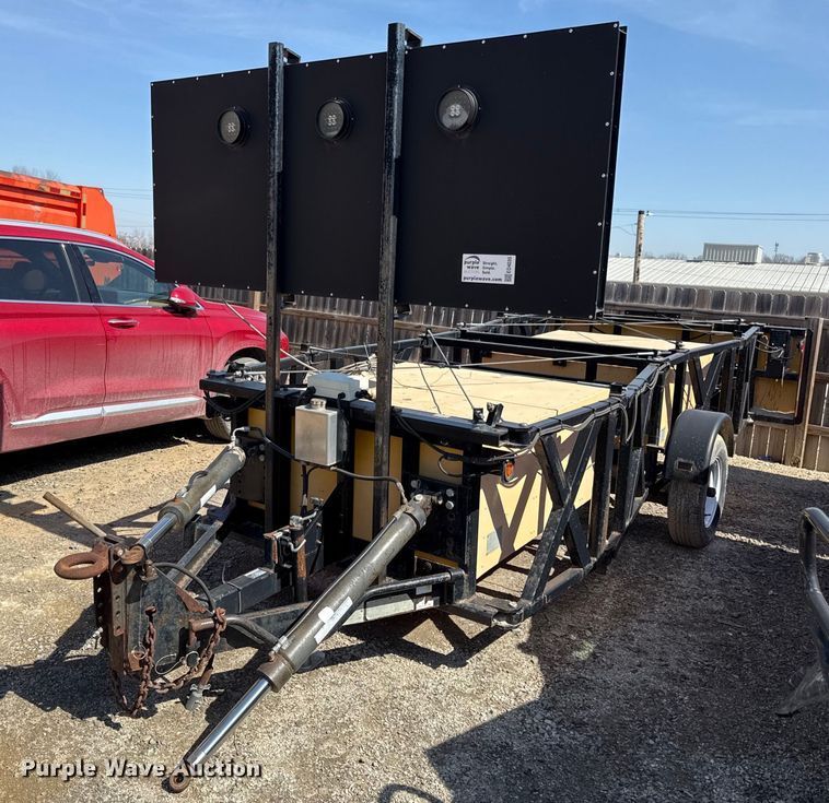 2008 Energy Absorption System arrow board trailer - ED4035