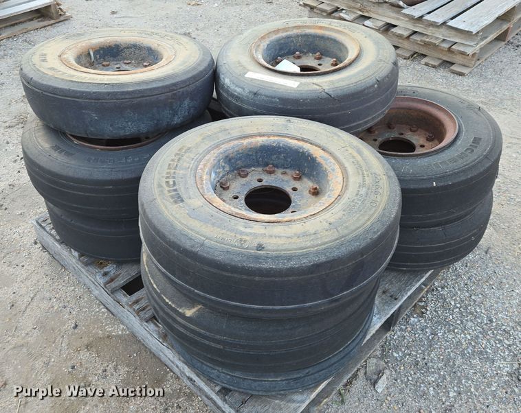 Tires and wheels - EN8735