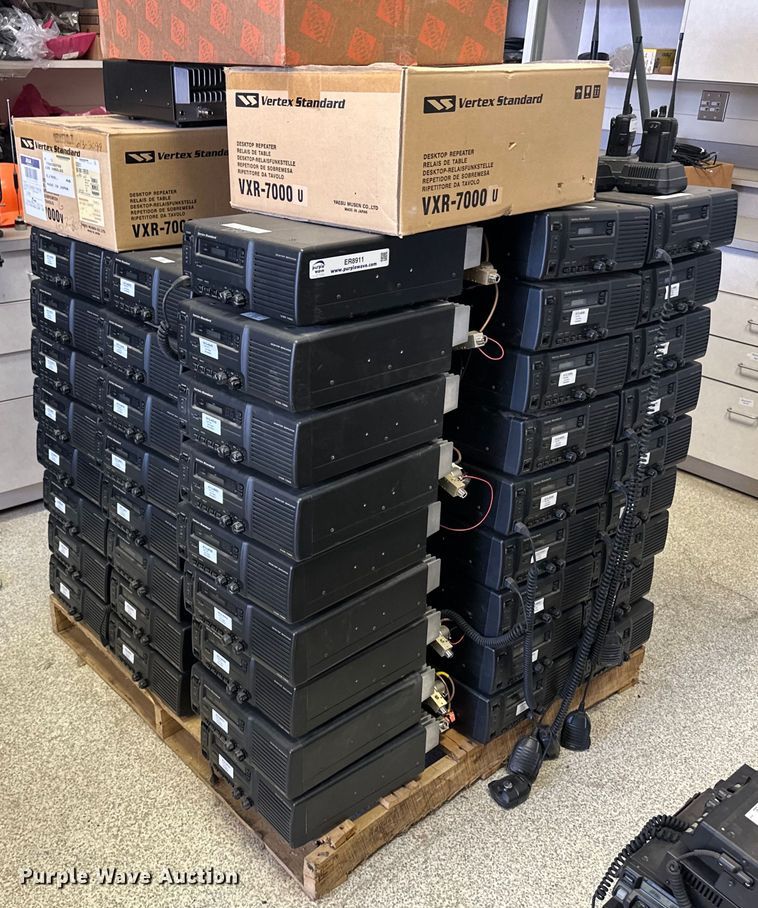 (66) Vertex radios - ER8911