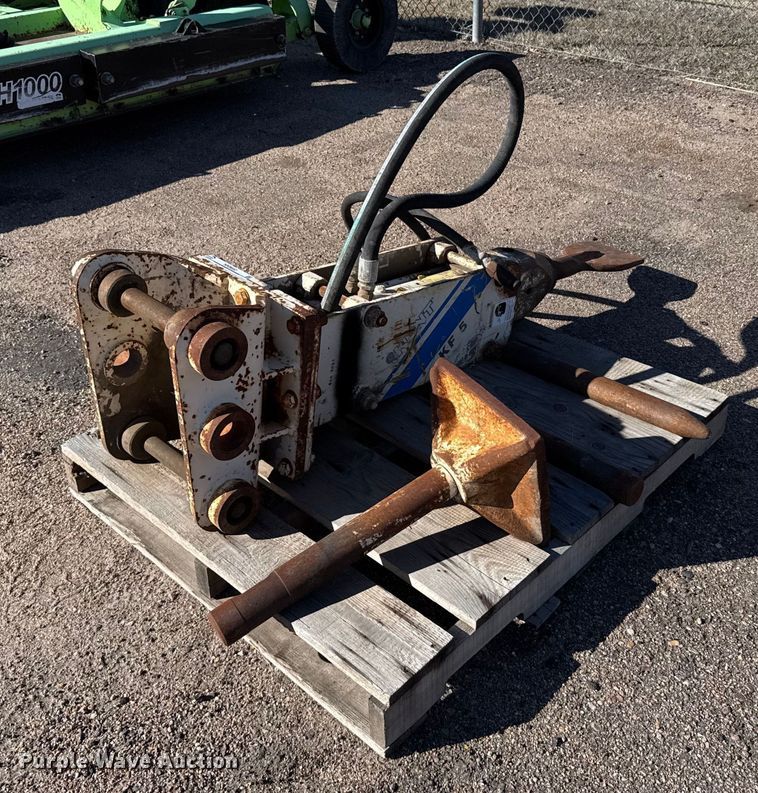 Kent KF5 breaker - NN9682