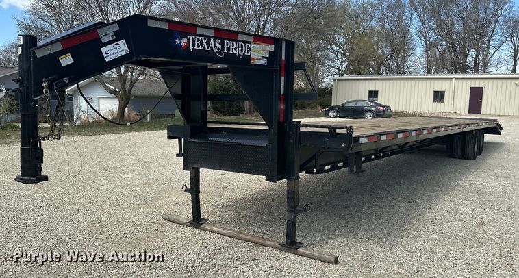 2024 Texas Pride FT840524KGN equipment trailer - DF8474