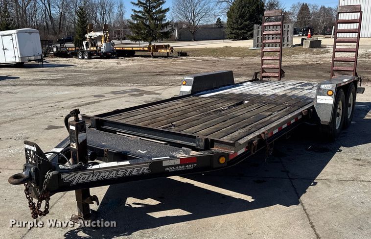 2008 Towmaster equipment trailer - DH9888