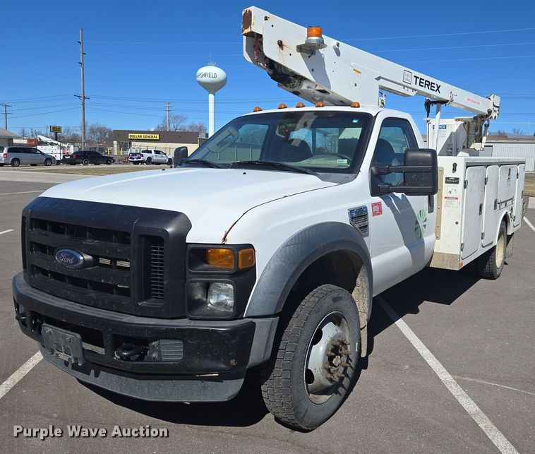 2008 Ford F450 Super Duty XL bucket truck - DP6184