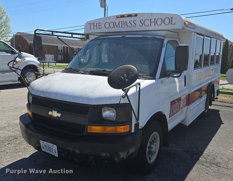 2007 Chevrolet 1500 school bus - DW1887