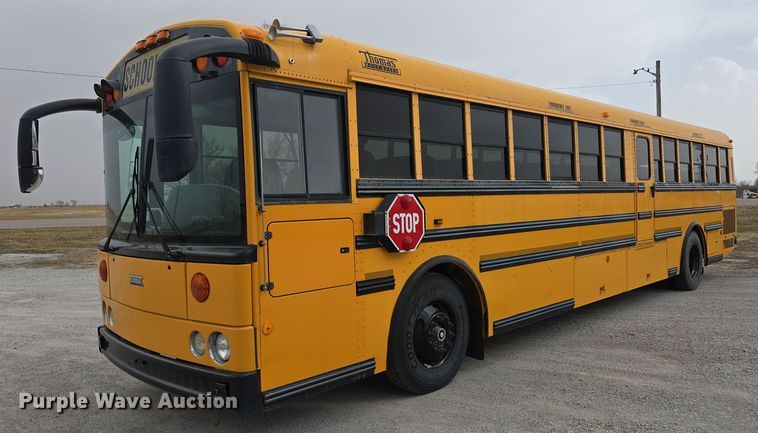 2005 Thomas Built Buses Saf-T-Liner school bus - DW3229