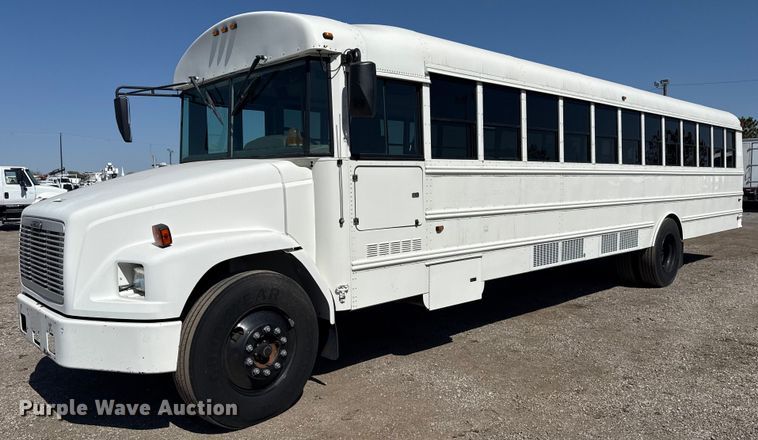 2007 Freightliner FS65 bus - EG2643
