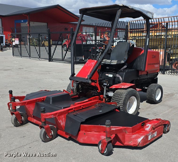 Toro Groundsmaster 455-D lawn mower - EH8860