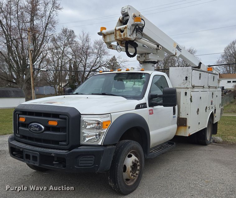 2012 Ford F450 Super Duty XL bucket truck - EM6007
