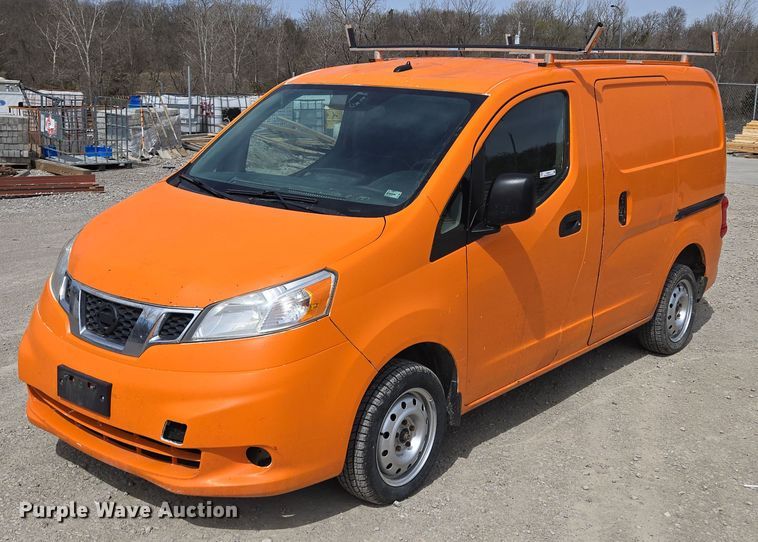 2015 Nissan  NV200 van - EQ6914