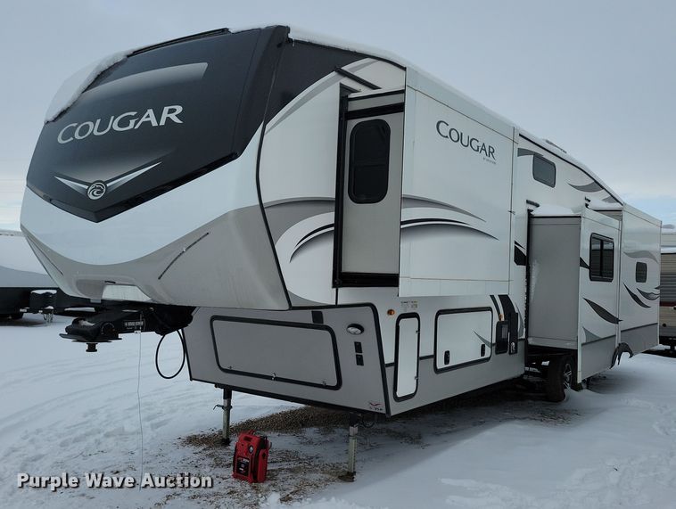 2023 Keystone Cougar camper - NB9877