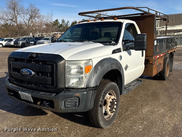 2011 Ford F450 Super Duty XL flatbed truck - DH9883