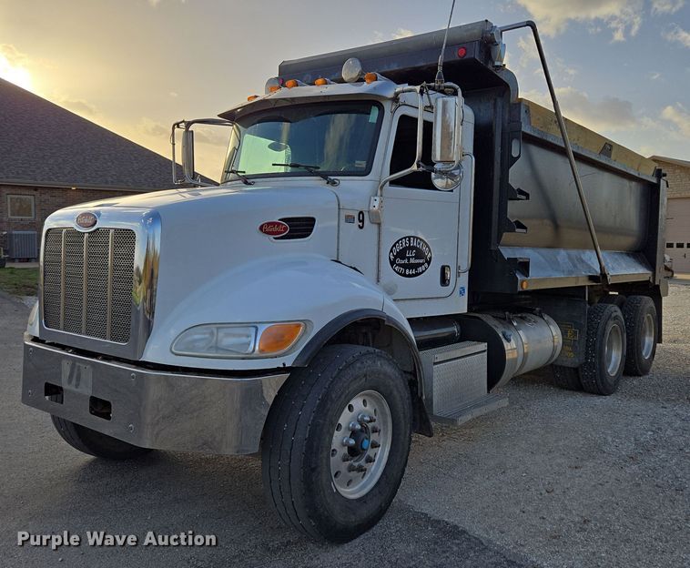 2015 Peterbilt PB348 dump truck - DP6217