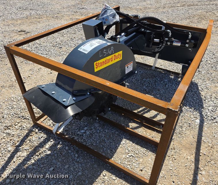 Handy HSSG27 skid steer stump grinder - DS5317