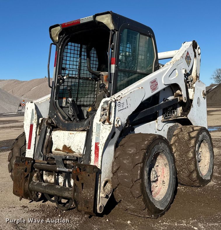 2013 Bobcat S770 skid steer loader - DU3389