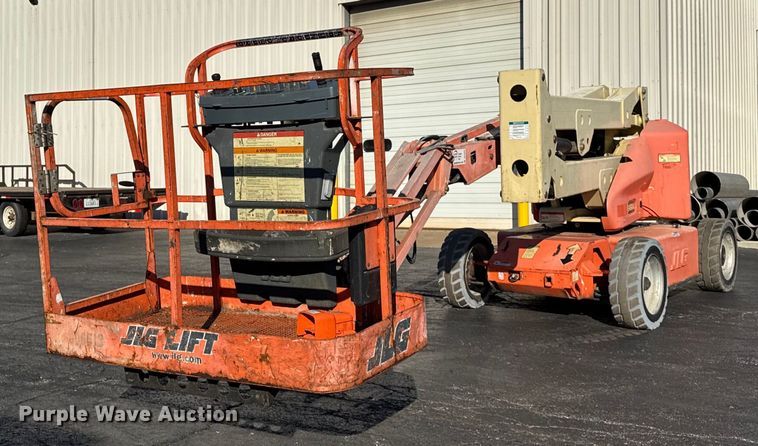 2007 JLG E450AJ boom lift - DU3422