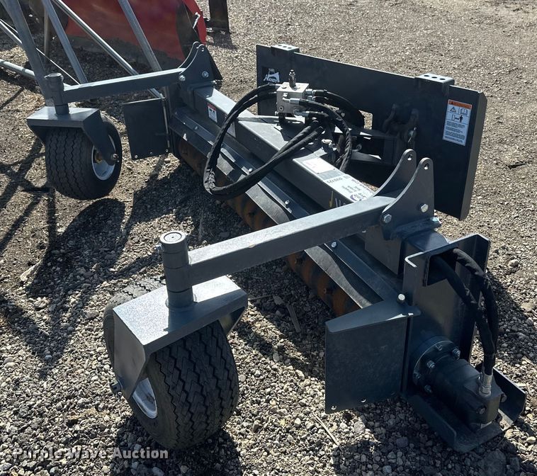 Handy HSC72 skid steer soil conditioner - DV0729