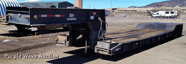 1982 Eager Beaver lowboy equipment trailer - DV6706