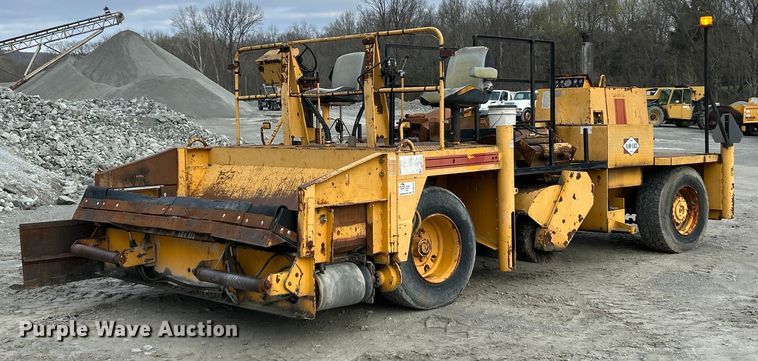 1991 Blaw-Knox RW-100A road widener - DW1873