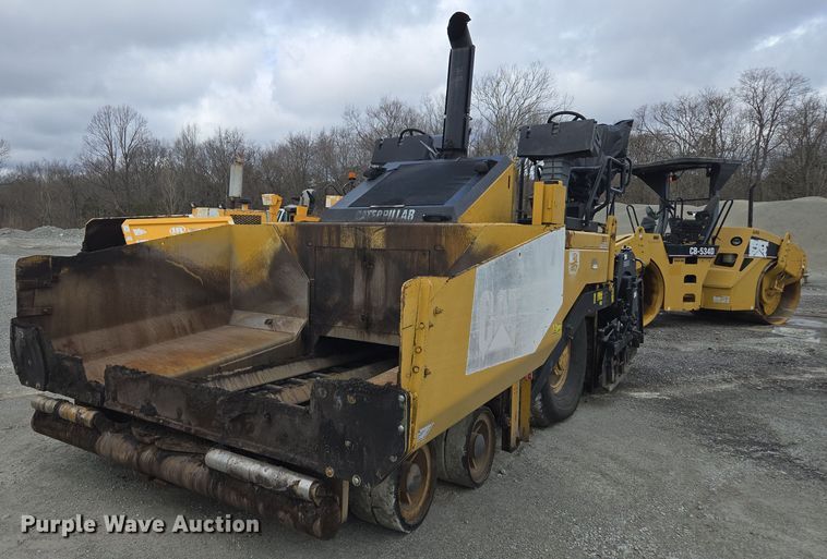 2012 Caterpillar AP-600D paver - DW1874