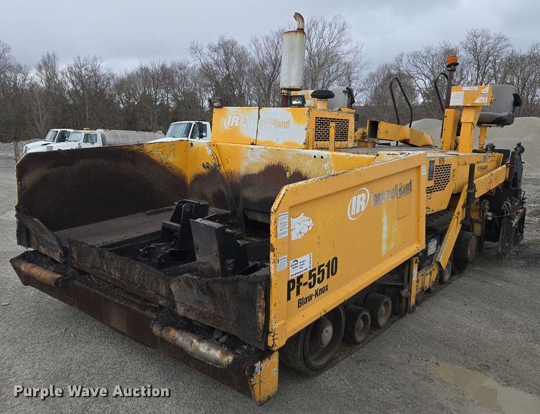2000 Blaw-Knox PF-5510 paver - DW1876