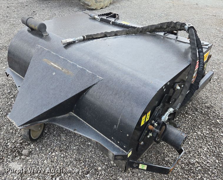 2016 Caterpillar BP115C skid steer sweeper - DW1877