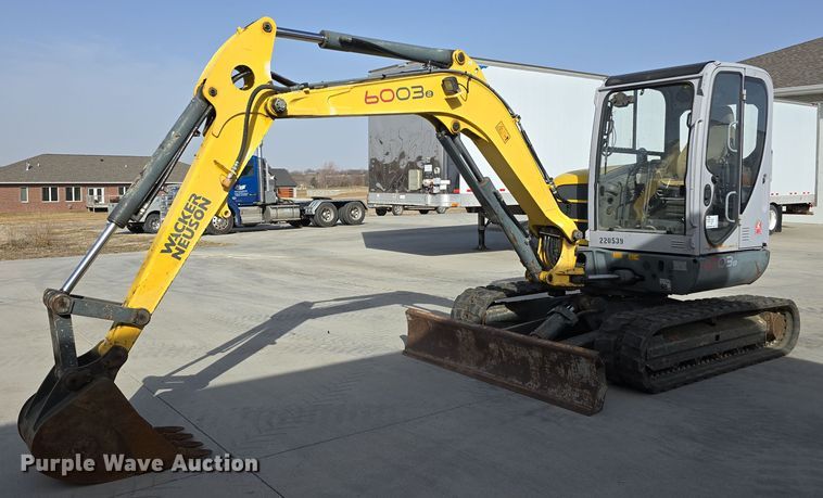 2010 Wacker Neuson 6003 mini excavator - DW3224