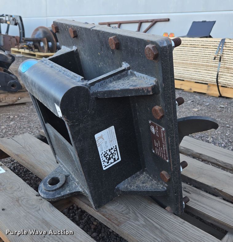 Blue Diamond 800107 excavator auger quick coupler mount - EC0886