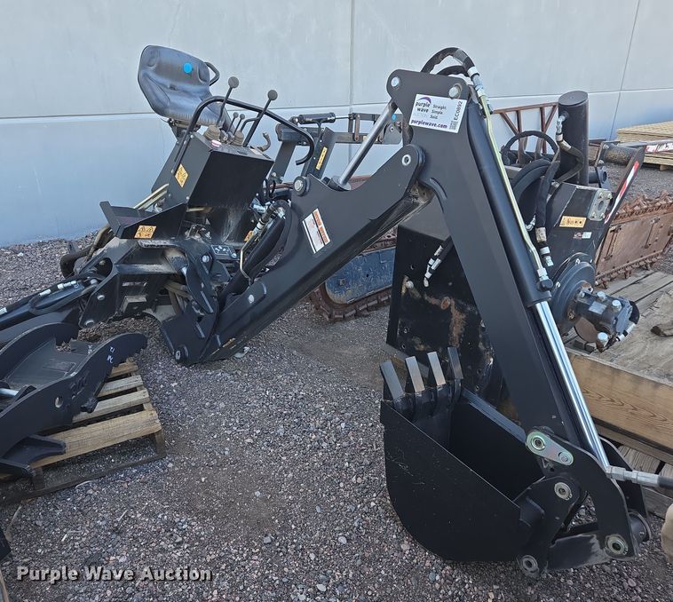 Ditch Witch trencher backhoe attachment - EC0892