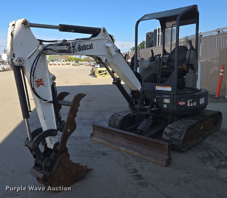 2015 Bobcat E26 mini excavator - EC0898