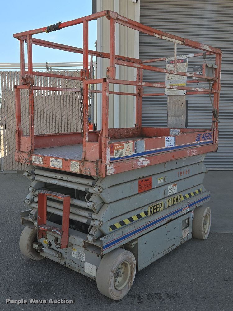 Skyjack 4626 Scissor or Vertical Lift For Sale | Purple Wave Auction