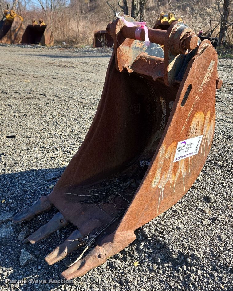 Caterpillar excavator bucket - EC4039